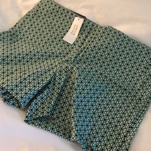 NWT Banana Republic 3.5 inch shorts